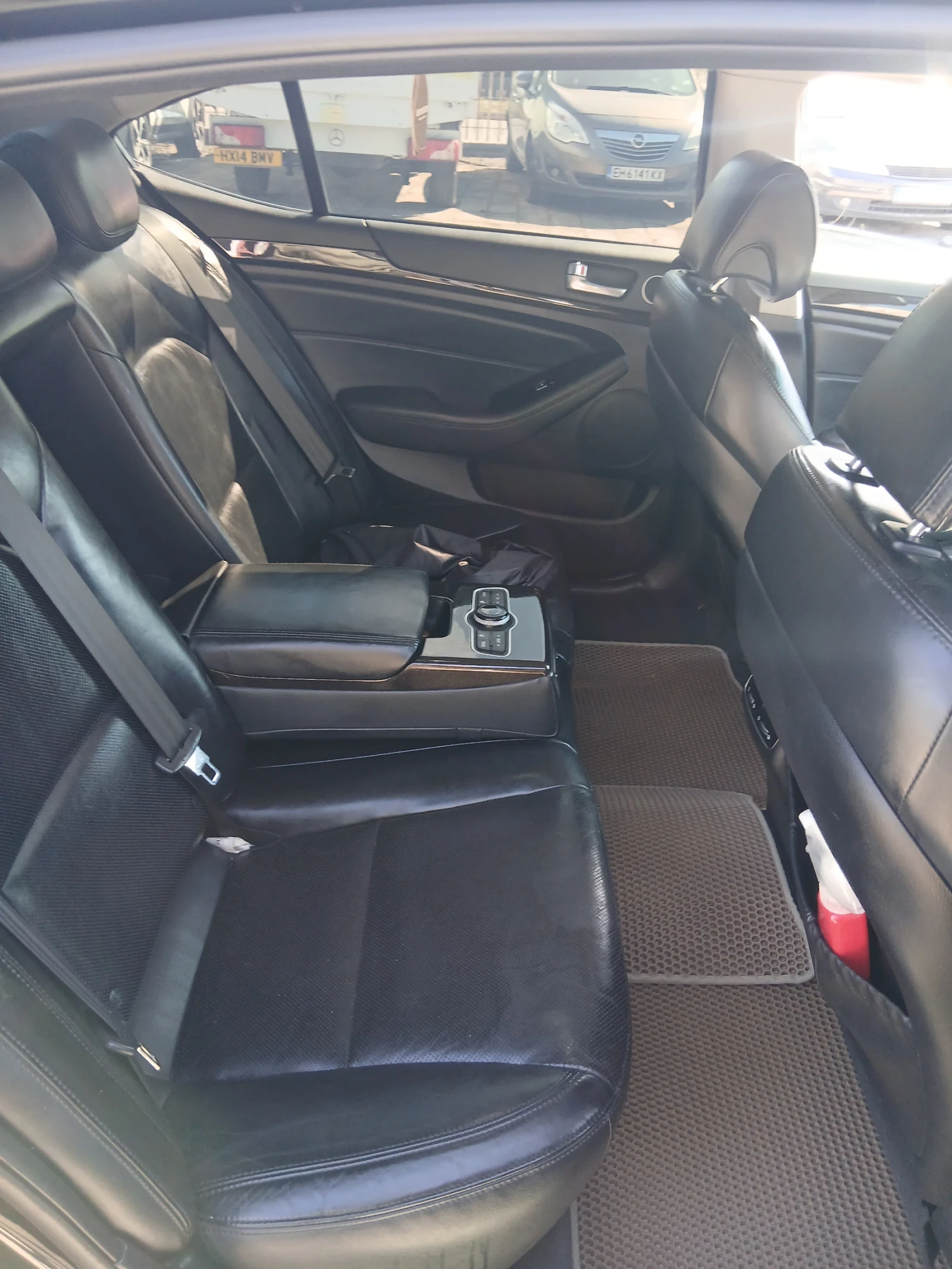 Kia K7, снимка 12 - Автомобили и джипове - 56323556