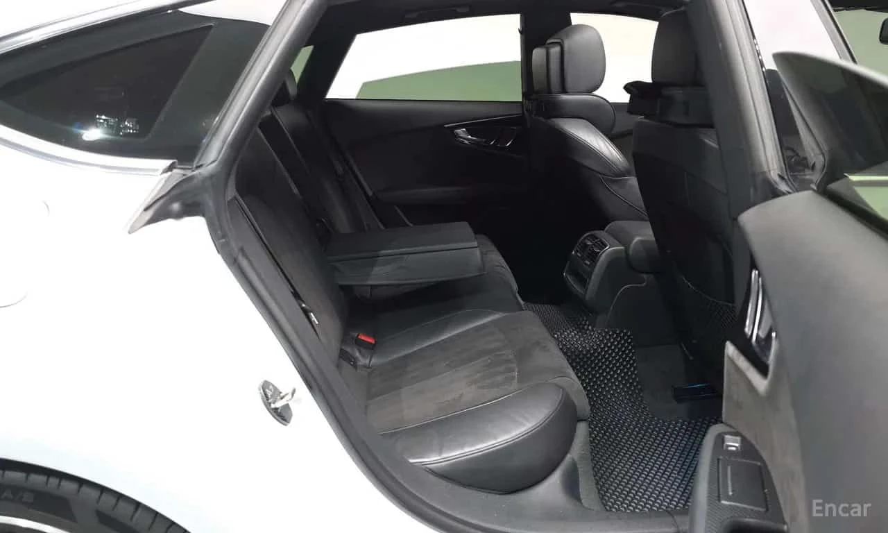 Audi A7 * 40 TFSI Quattro Sport * ФИНАНСИРАНЕ, снимка 11 - Автомобили и джипове - 56341639