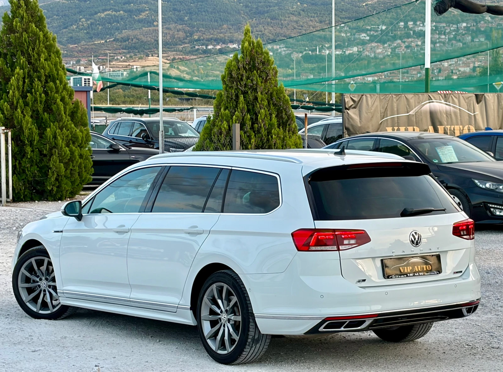 VW Passat 2.0TDI R-LINE 4MOTION DSG FACELIFT | Mobile.bg � ����������� 6
