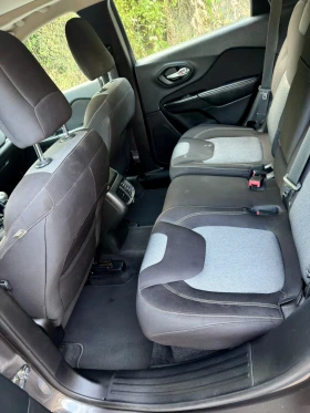 Jeep Cherokee, снимка 8