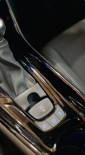 Toyota C-HR Keyless Navi Led | Mobile.bg    13