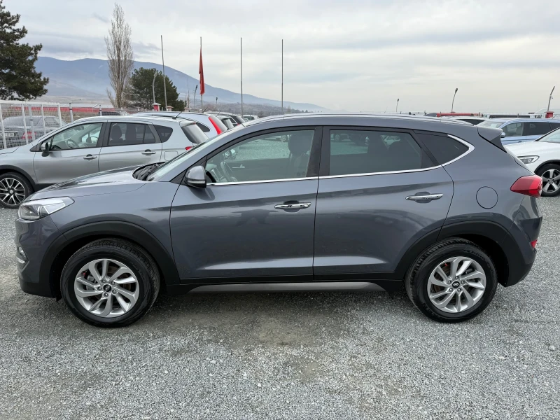 Hyundai Tucson (KATO НОВА), снимка 10 - Автомобили и джипове - 48806394