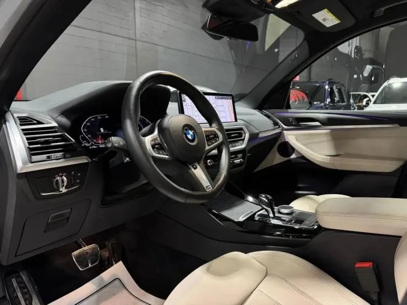 BMW X3 M-pkg* Shadow Line* Adaptive LED* Ambient* Пано* П, снимка 9 - Автомобили и джипове - 53190602