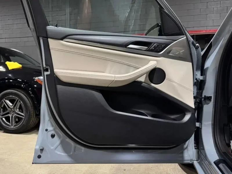 BMW X3 M-pkg* Shadow Line* Adaptive LED* Ambient* Пано* П, снимка 17 - Автомобили и джипове - 53190602