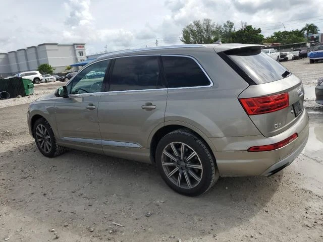 Audi Q7 premium PLUS* CARFAX* КЛИП НА МОТОР* Кожа* Погрев*, снимка 3 - Автомобили и джипове - 53038684