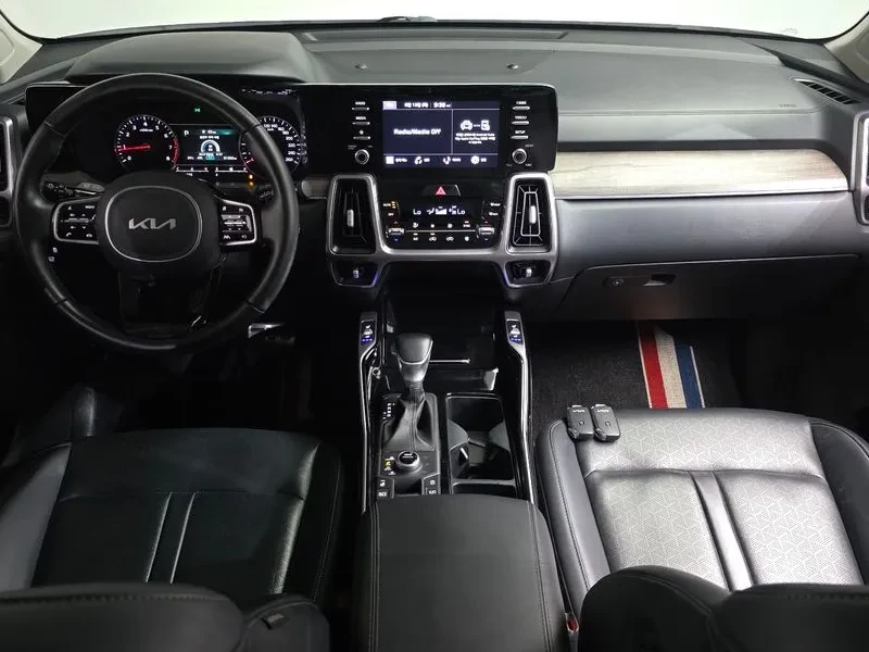 Kia Sorento 2.5T 4WD, снимка 6 - Автомобили и джипове - 56730391