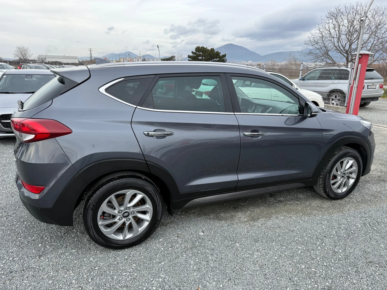 Hyundai Tucson (KATO НОВА) - изображение 5