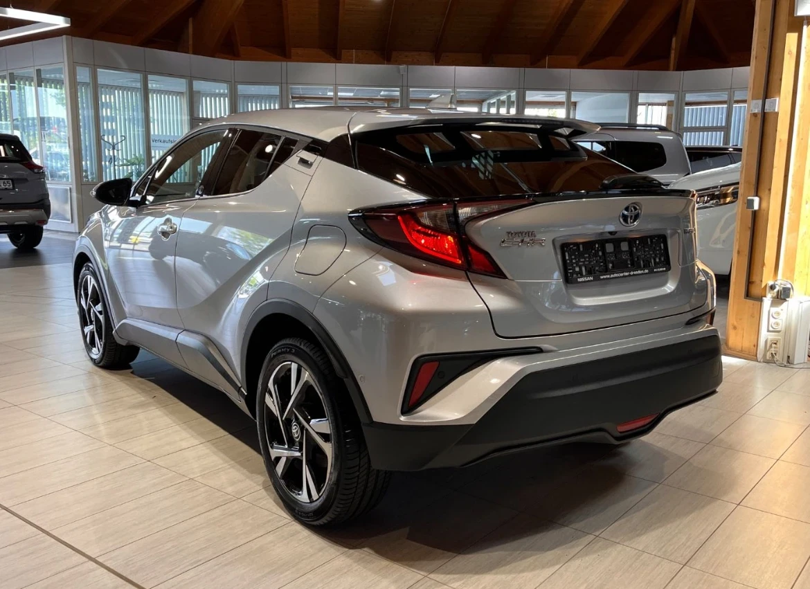 Toyota C-HR Keyless Navi Led - изображение 5