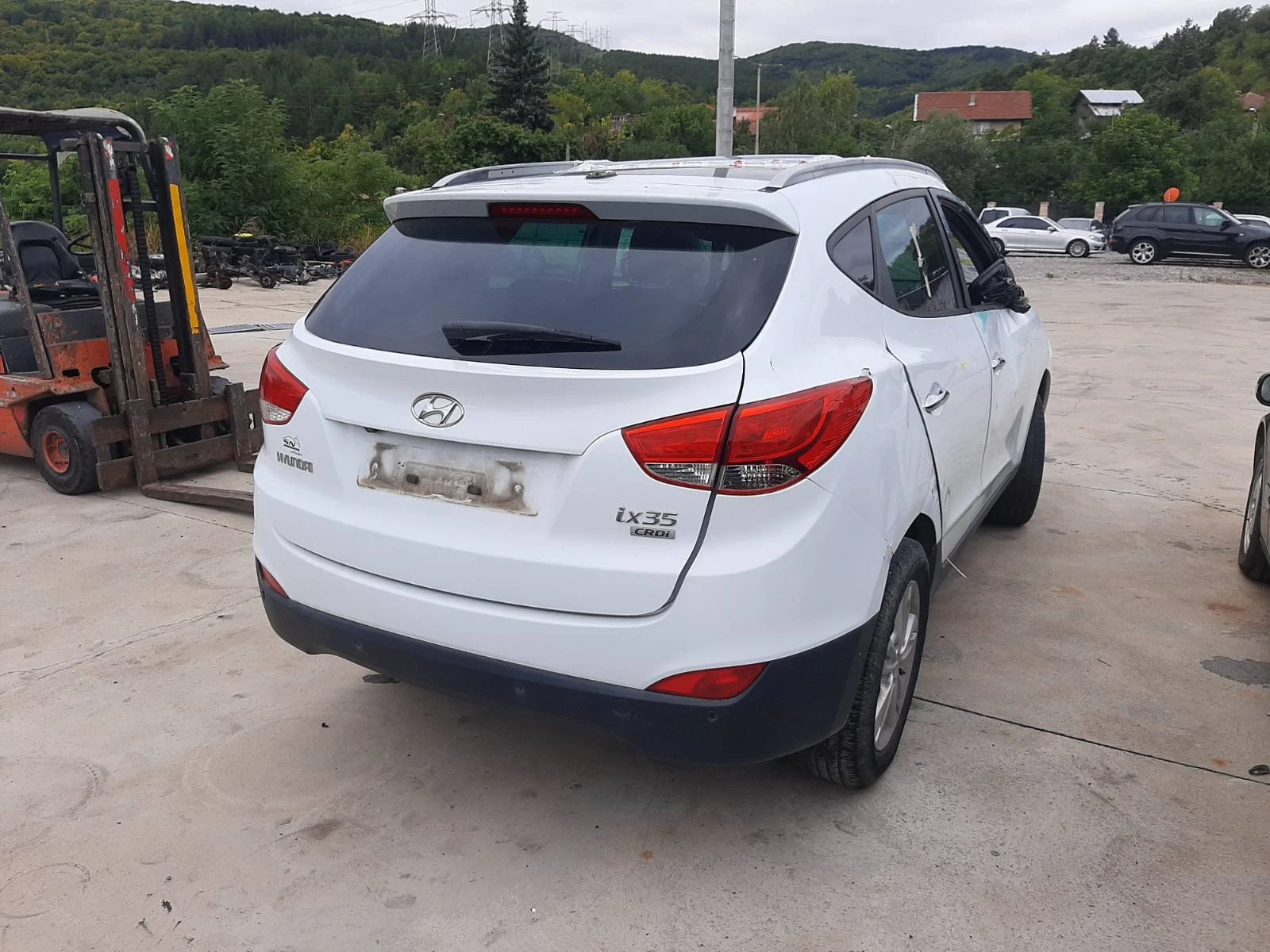 Hyundai IX35 2.0 - изображение 3