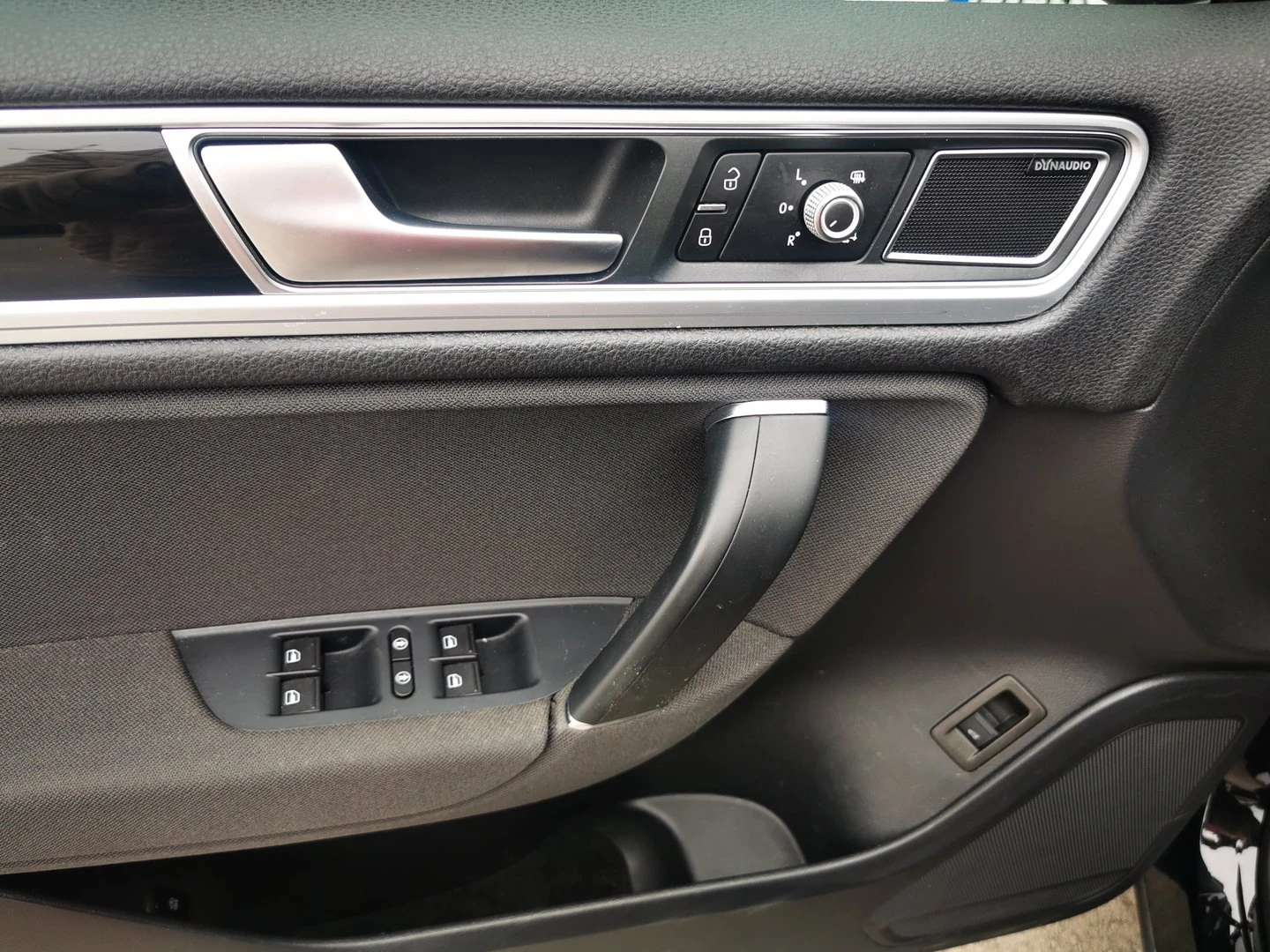 VW Touareg V6 TDI BMT 4MOTION | Mobile.bg � ����������� 11