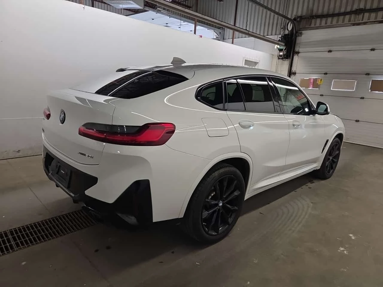 BMW X4 * XDRIVE30I * HEAD-UP * AMBIENTNO* PANORAMA* , снимка 3 - Автомобили и джипове - 54346818