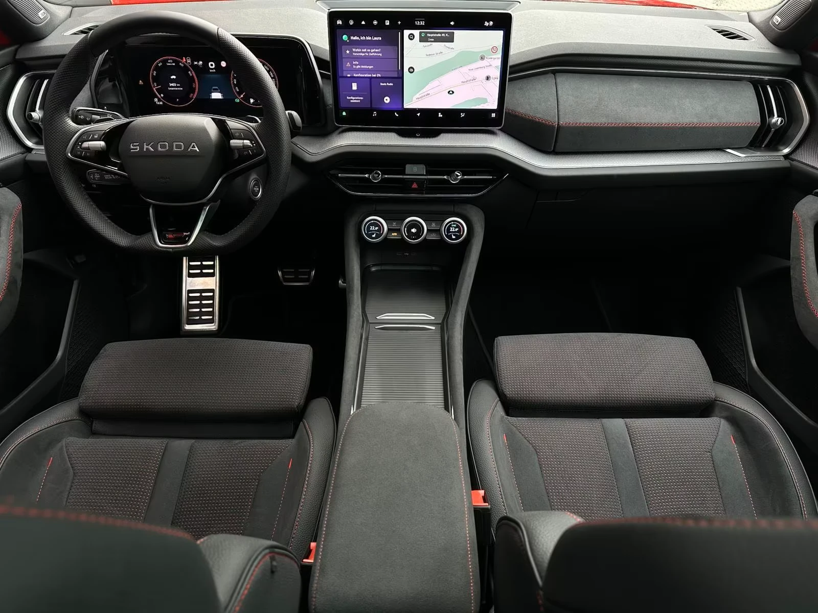Skoda Kodiaq RS* 4x4* MATRIX* CANTON* PANO* DISTR* KEYLESS*  | Mobile.bg � ����������� 15