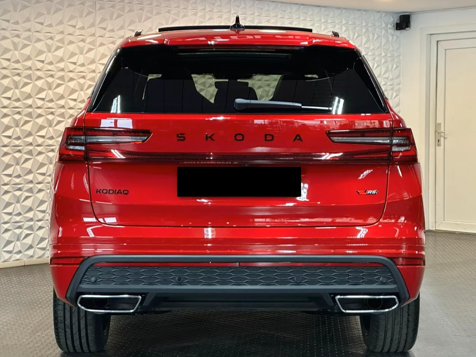 Skoda Kodiaq RS* 4x4* MATRIX* CANTON* PANO* DISTR* KEYLESS*  | Mobile.bg � ����������� 5
