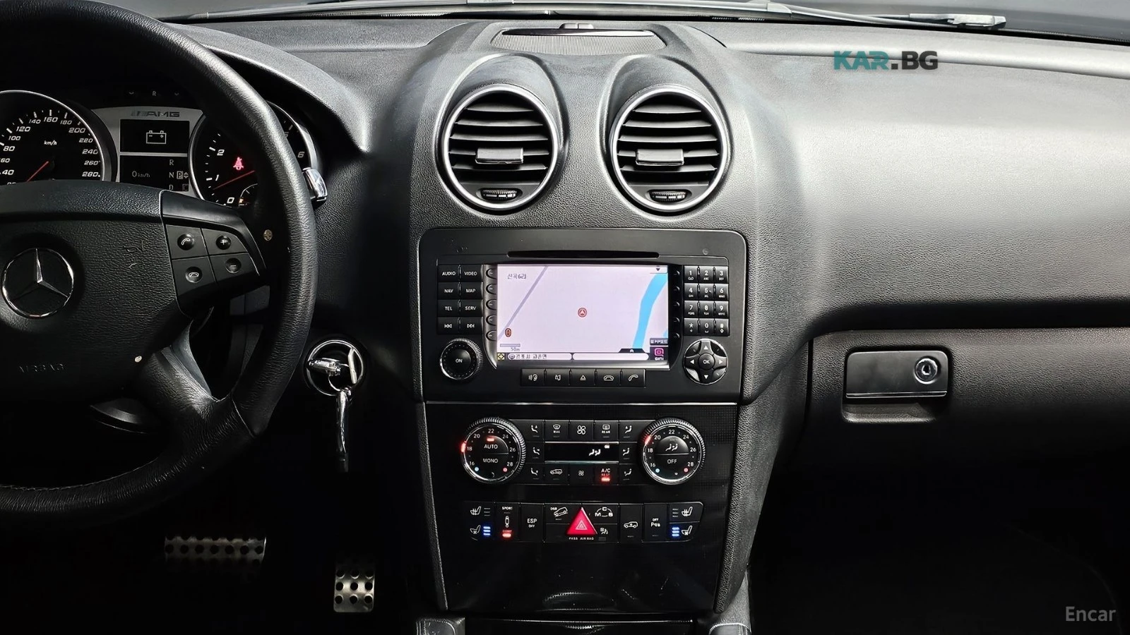 Mercedes-Benz ML 63 AMG 4МАТIC/KEYLESS/NAVIОБДУХВАНЕ, снимка 10 - Автомобили и джипове - 54813085