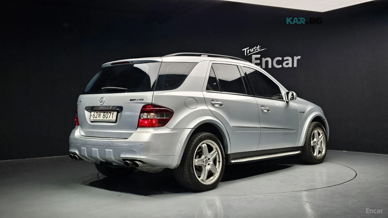 Mercedes-Benz ML 63 AMG 4МАТIC/KEYLESS/NAVIОБДУХВАНЕ, снимка 2 - Автомобили и джипове - 54813085