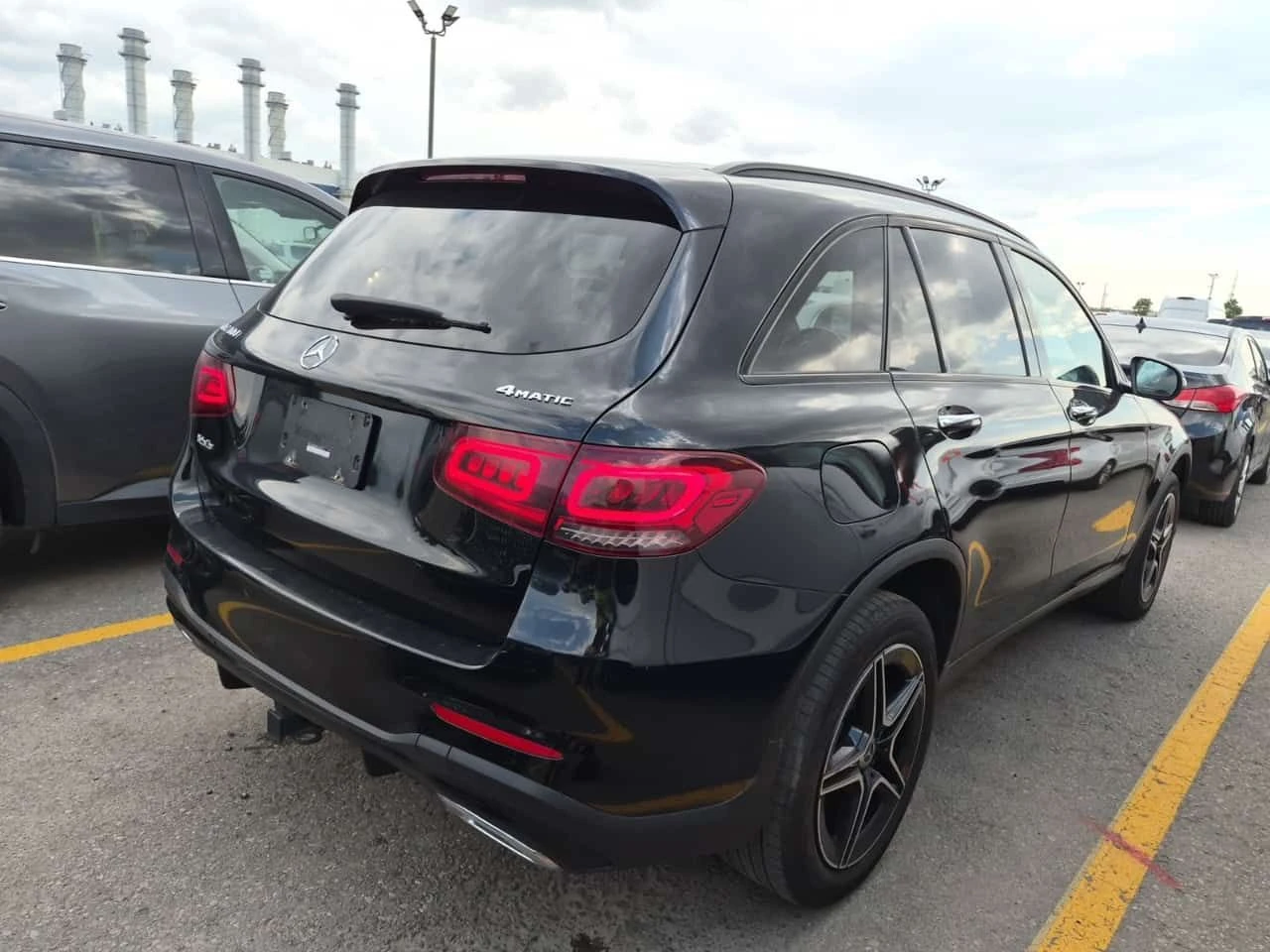 Mercedes-Benz GLC * 300 * АВТОКРЕДИТ БЕЗ ПЪРВОНАЧАЛНА ВНОСКА* , снимка 4 - Автомобили и джипове - 55596029