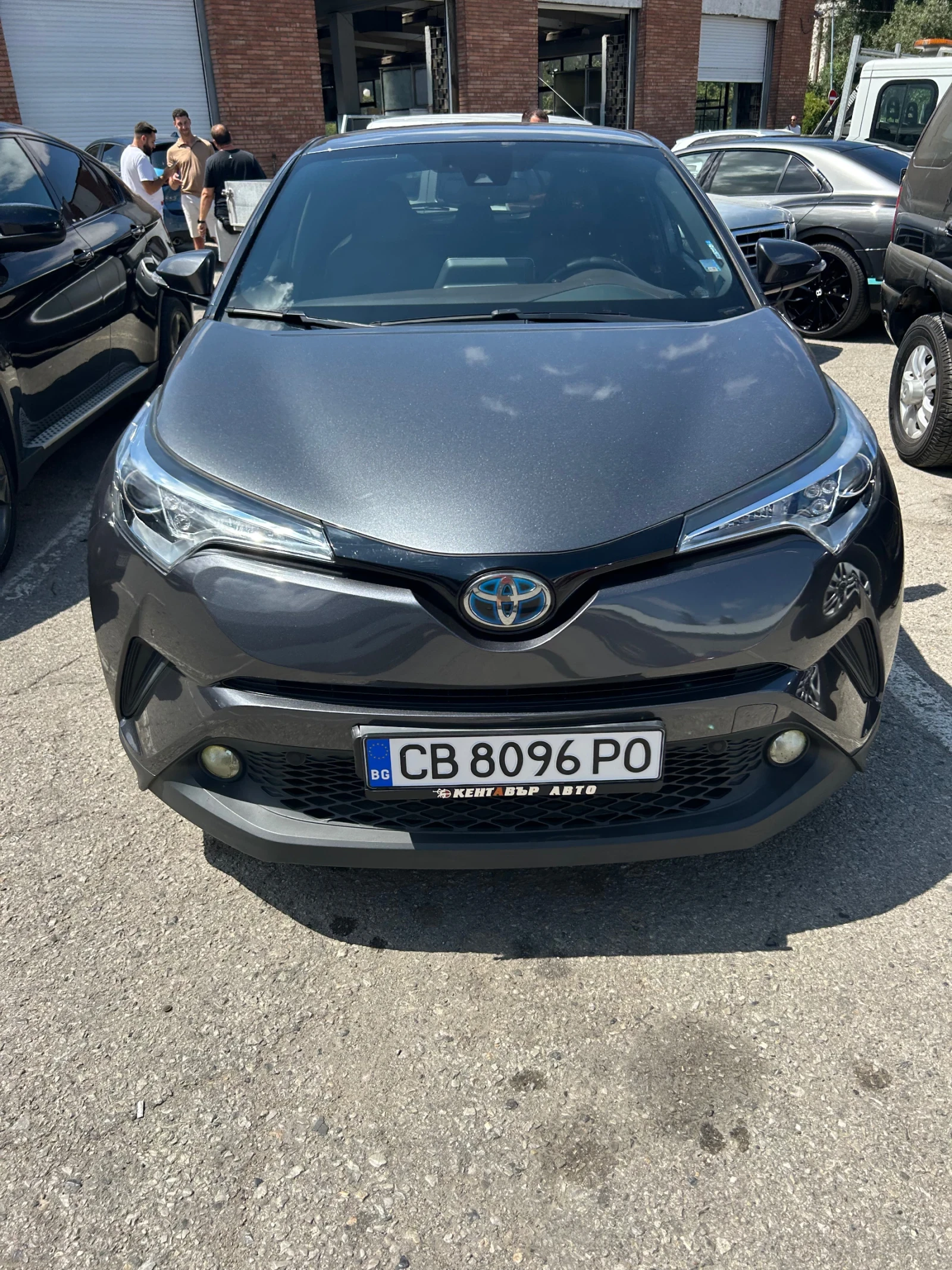 Toyota C-HR 1.8, снимка 5 - Автомобили и джипове - 55684033