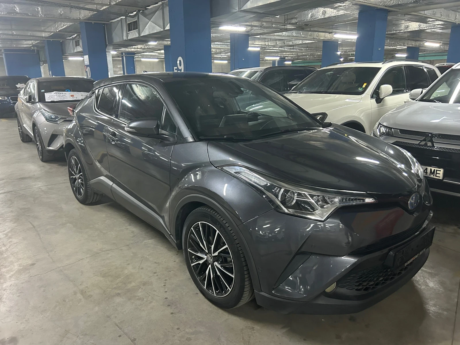 Toyota C-HR 1.8, снимка 11 - Автомобили и джипове - 55684033
