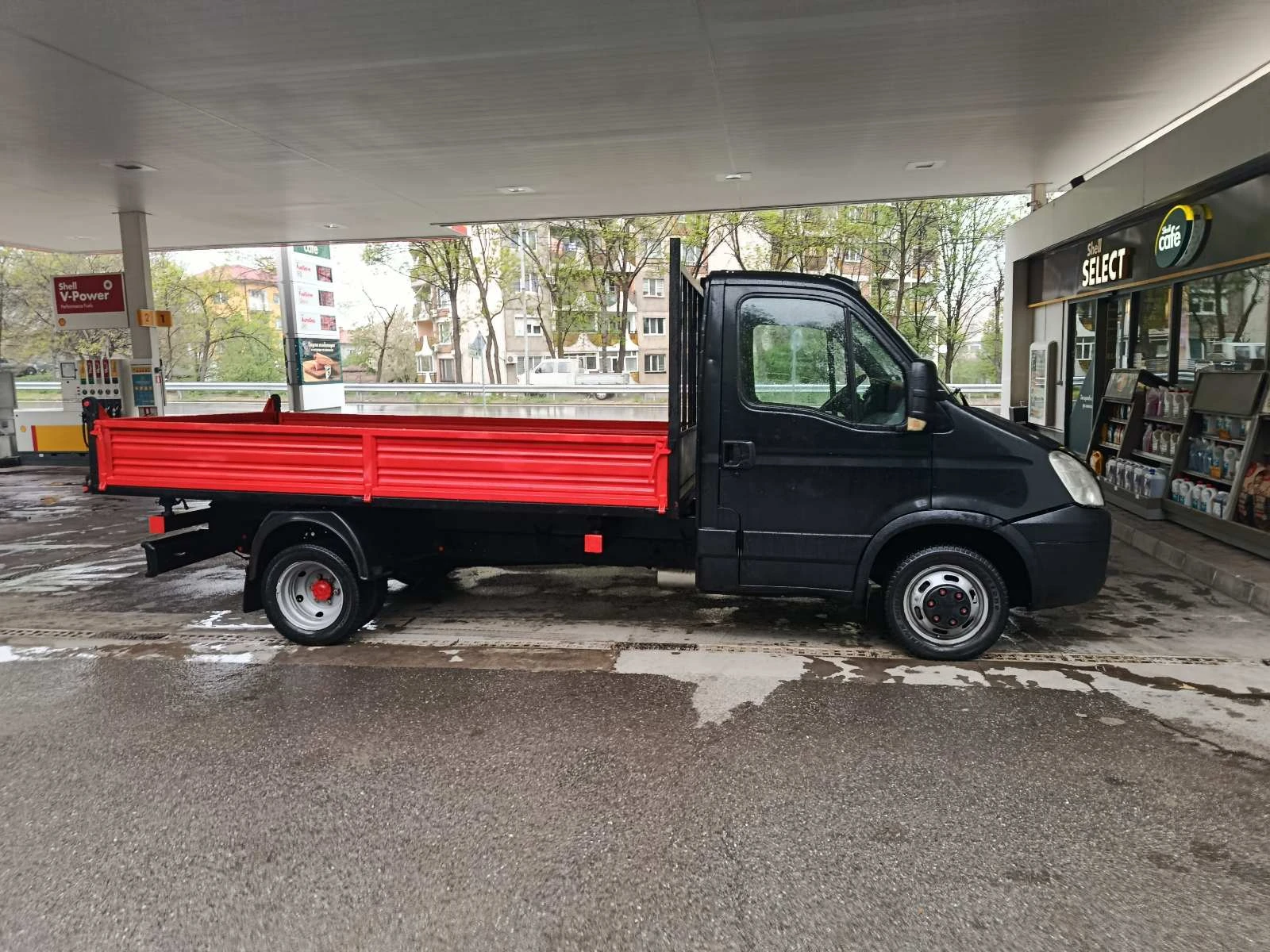 Iveco 35c15  3, 70 тристранен, снимка 7 - Бусове и автобуси - 54278351