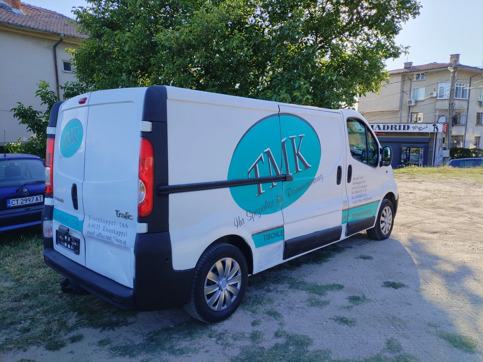 Renault Trafic 2.0 DCI 114hp 6ск Климатик MAXI Теглич , снимка 5 - Бусове и автобуси - 55236739