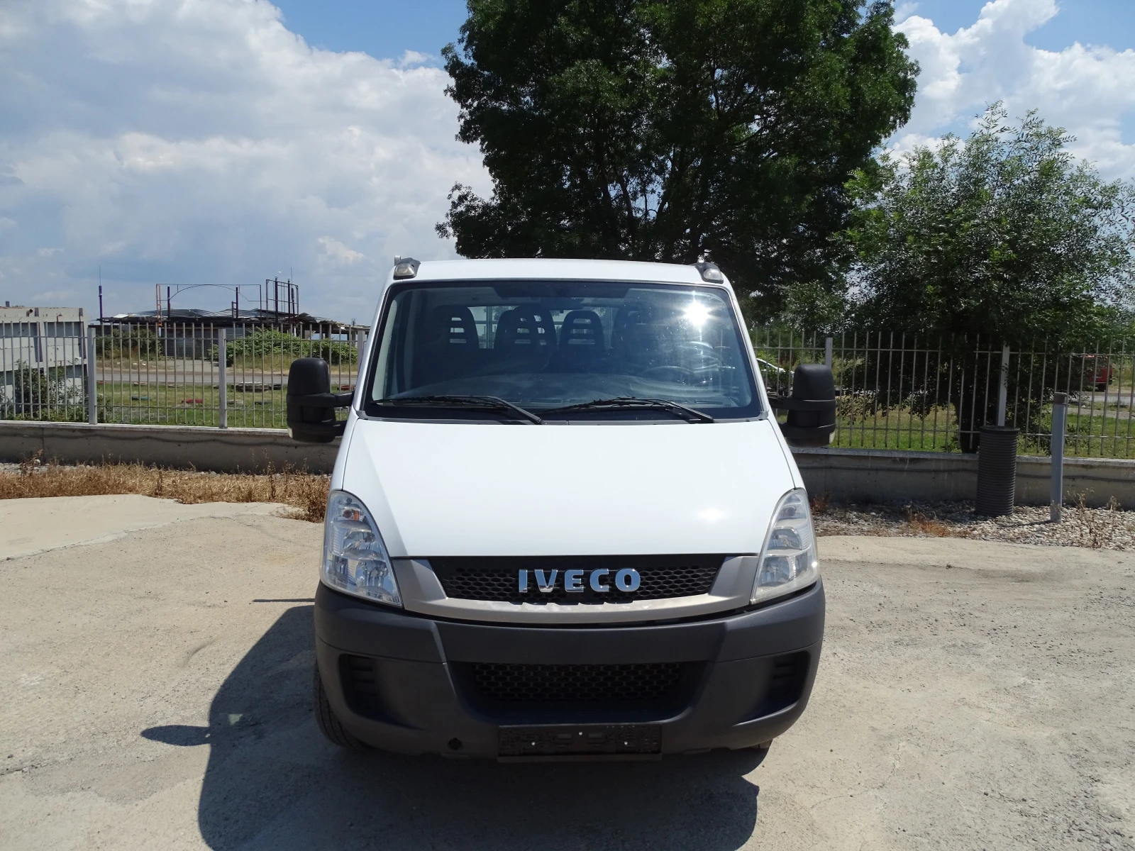 Iveco 35c15 3.0HPI  КАТ. * Б* 7-места, снимка 2 - Бусове и автобуси - 55322853