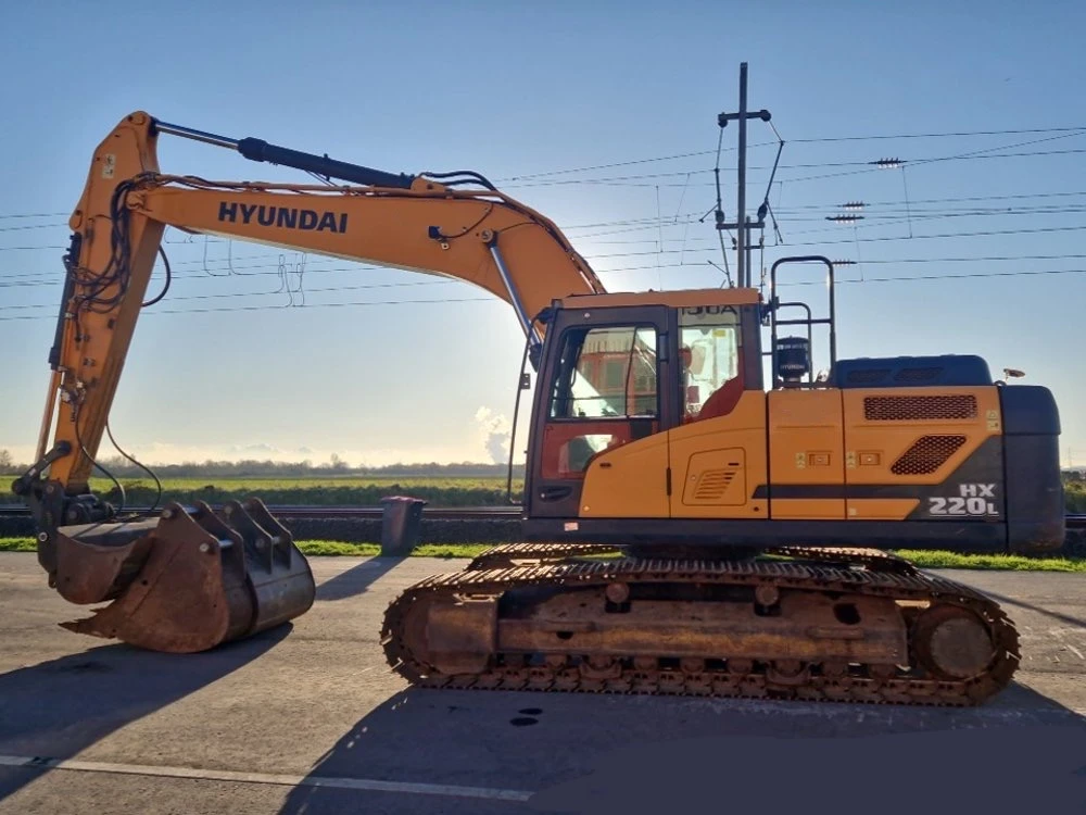 Багер Hyundai HX 220 L ЛИЗИНГ - изображение 2