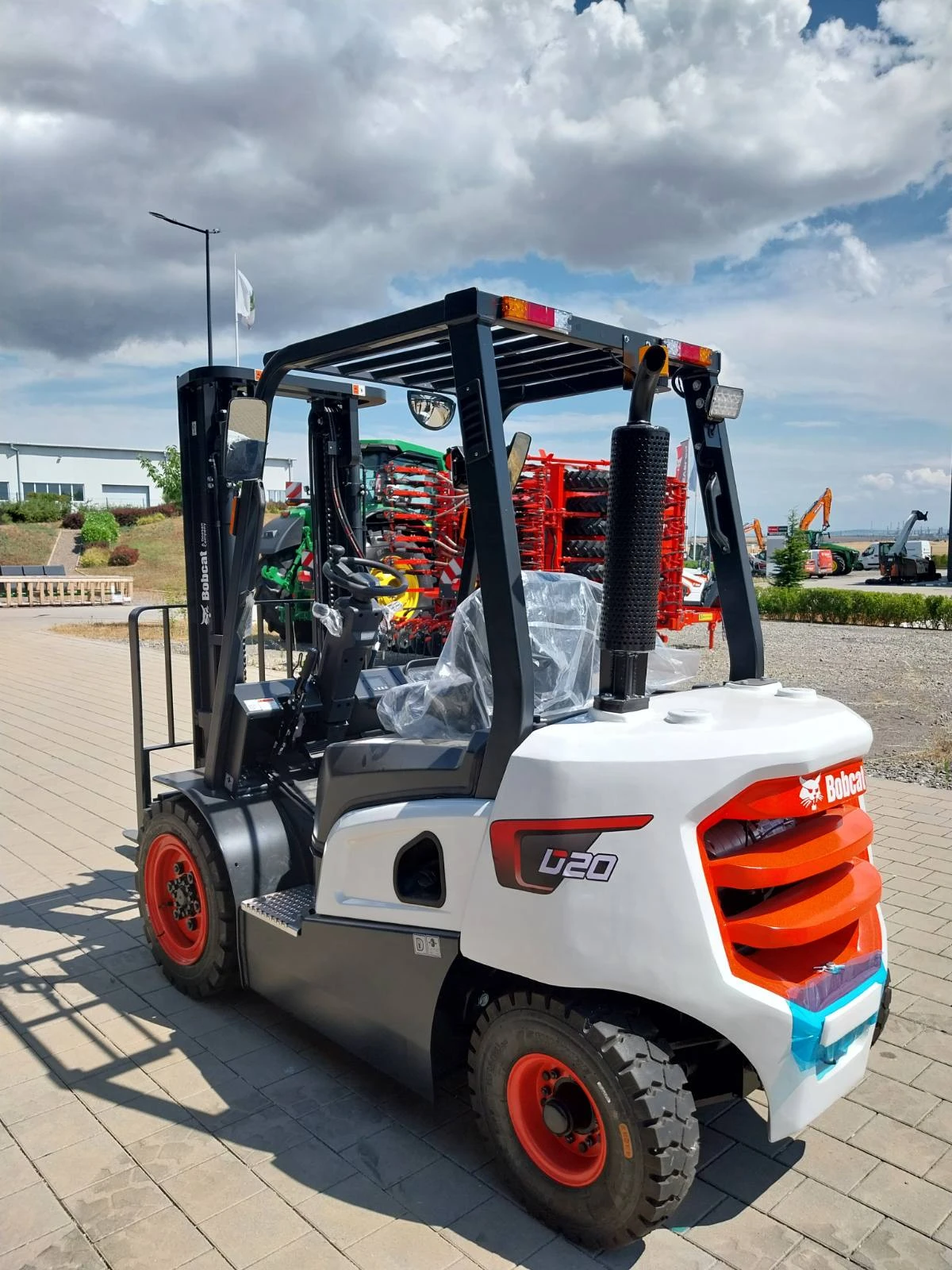 Мотокар Bobcat D20NXP, снимка 4 - Индустриална техника - 55264482