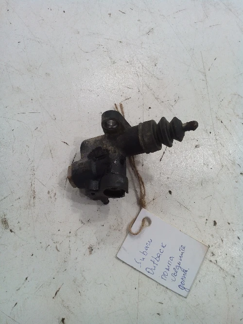 Помпа съединител долна за Субару Аутбек