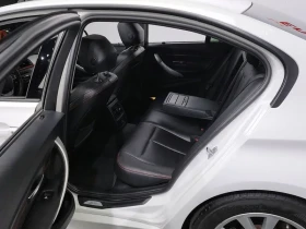 BMW 320 i M Sports - САМО 30% АВАНС, снимка 11