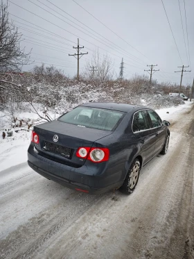     VW Jetta 1.6I  