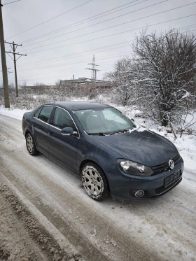 VW Jetta 1.6I НОВ ВНОС - 5499 лв. - 38942869 | Car24.bg