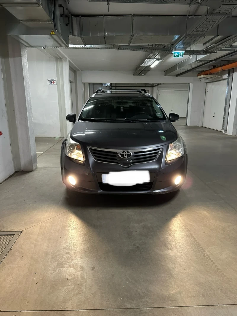 Toyota Avensis D4D, снимка 10 - Автомобили и джипове - 48860813