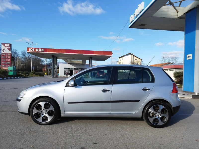 VW Golf 1.9  TDI, снимка 7 - Автомобили и джипове - 48381750