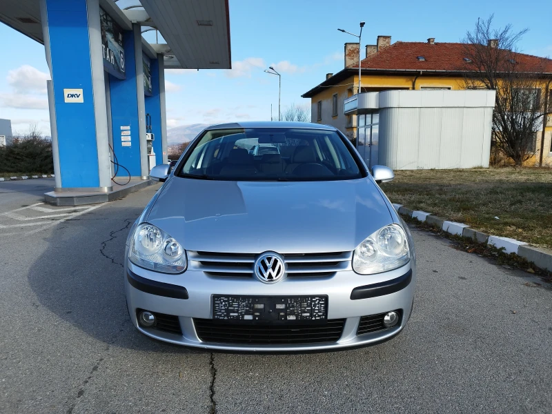 VW Golf 1.9  TDI, снимка 1 - Автомобили и джипове - 48381750