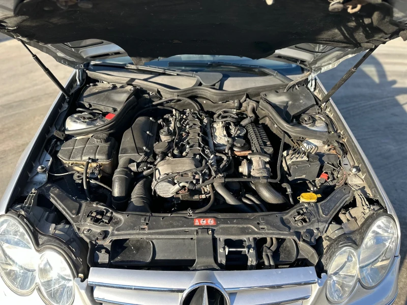 Mercedes-Benz CLK CLK 270cdi, снимка 16 - Автомобили и джипове - 48520892