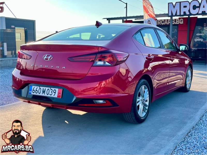 Hyundai Elantra 2.0 (147 Hp) / Автоматик, снимка 4 - Автомобили и джипове - 48781512