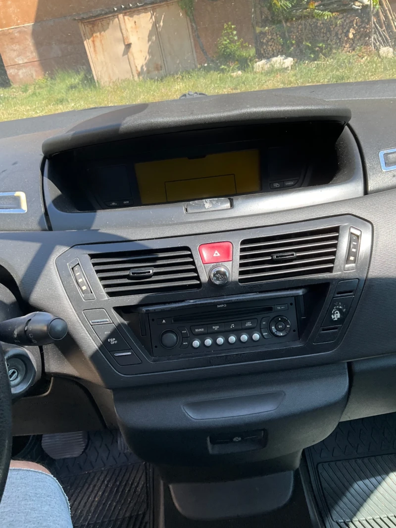 Citroen C4 Picasso, снимка 9 - Автомобили и джипове - 52254348