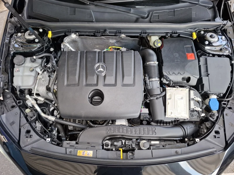 Mercedes-Benz A 180 1.5CDI* FACELIFT* AUTOMATIC* NAVI* EURO6* , снимка 16 - Автомобили и джипове - 51892626