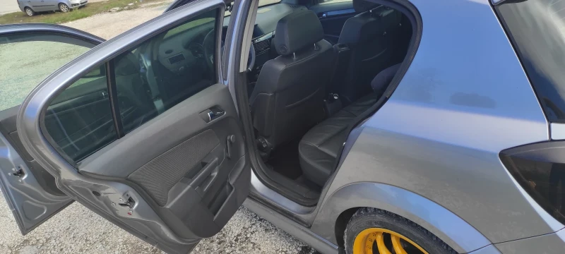Opel Astra, снимка 8 - Автомобили и джипове - 52002901