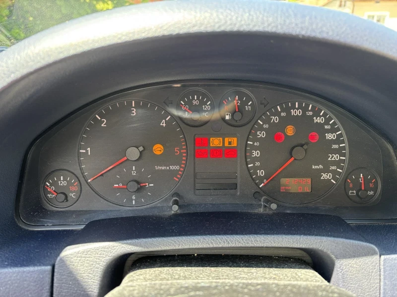 Audi A6 C5, снимка 10 - Автомобили и джипове - 52338329