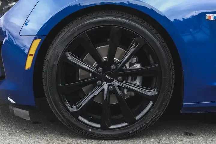 Chevrolet Camaro Automatic, снимка 4 - Автомобили и джипове - 56010746