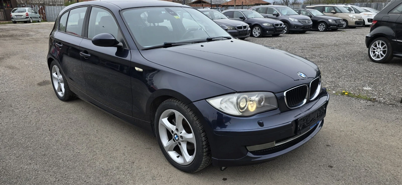 BMW 118 2000 - изображение 3