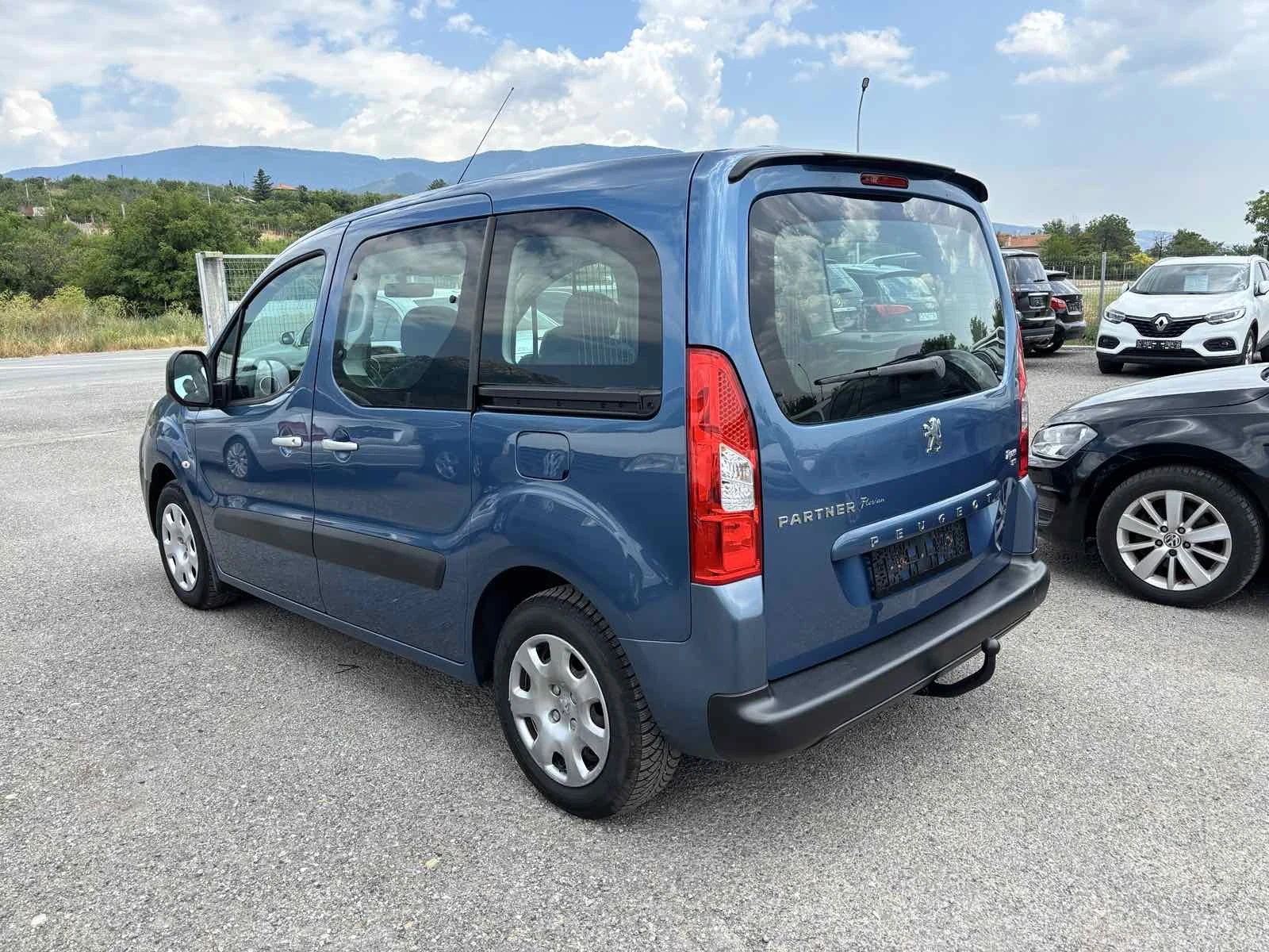 Peugeot Partner 1.6HDI* 90к.с* 5-МЕСТЕН - изображение 6