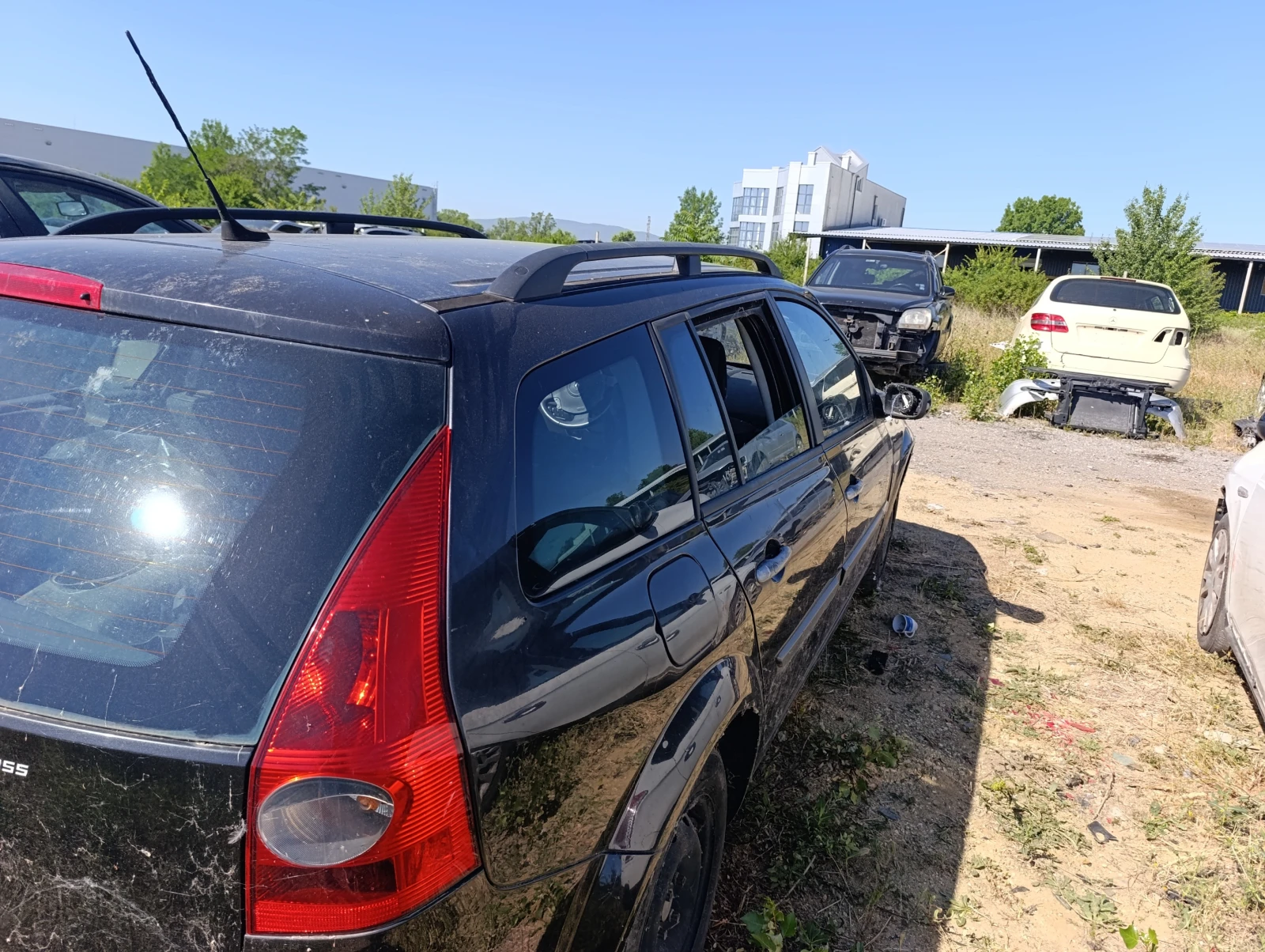 Renault Megane 1.9DCI 120к.с - изображение 3