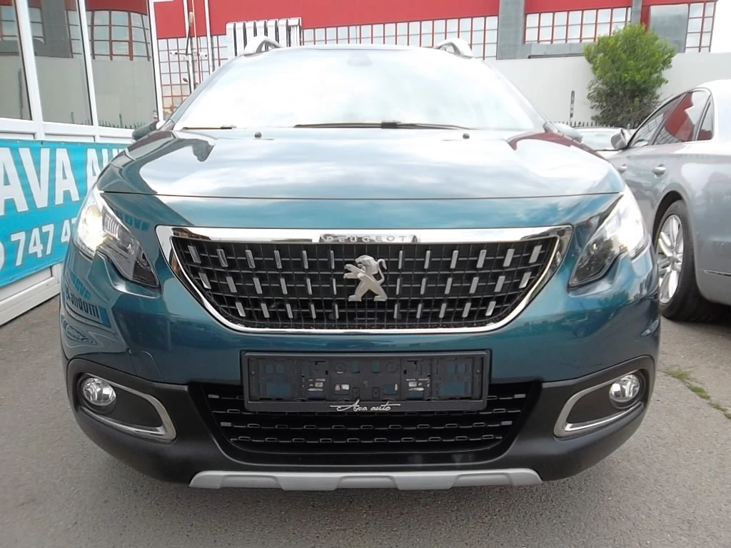 Peugeot 2008 PureTech 1.2 Бензин ALLURE - изображение 5
