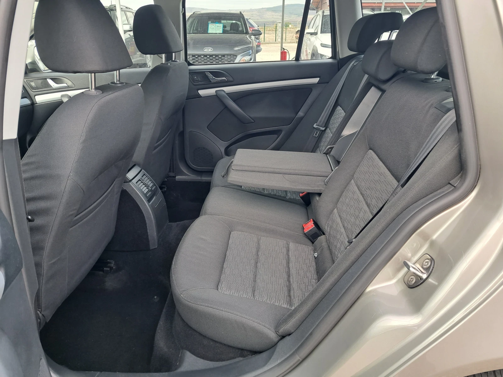 Skoda Octavia 1, 6 tdi | Mobile.bg   13