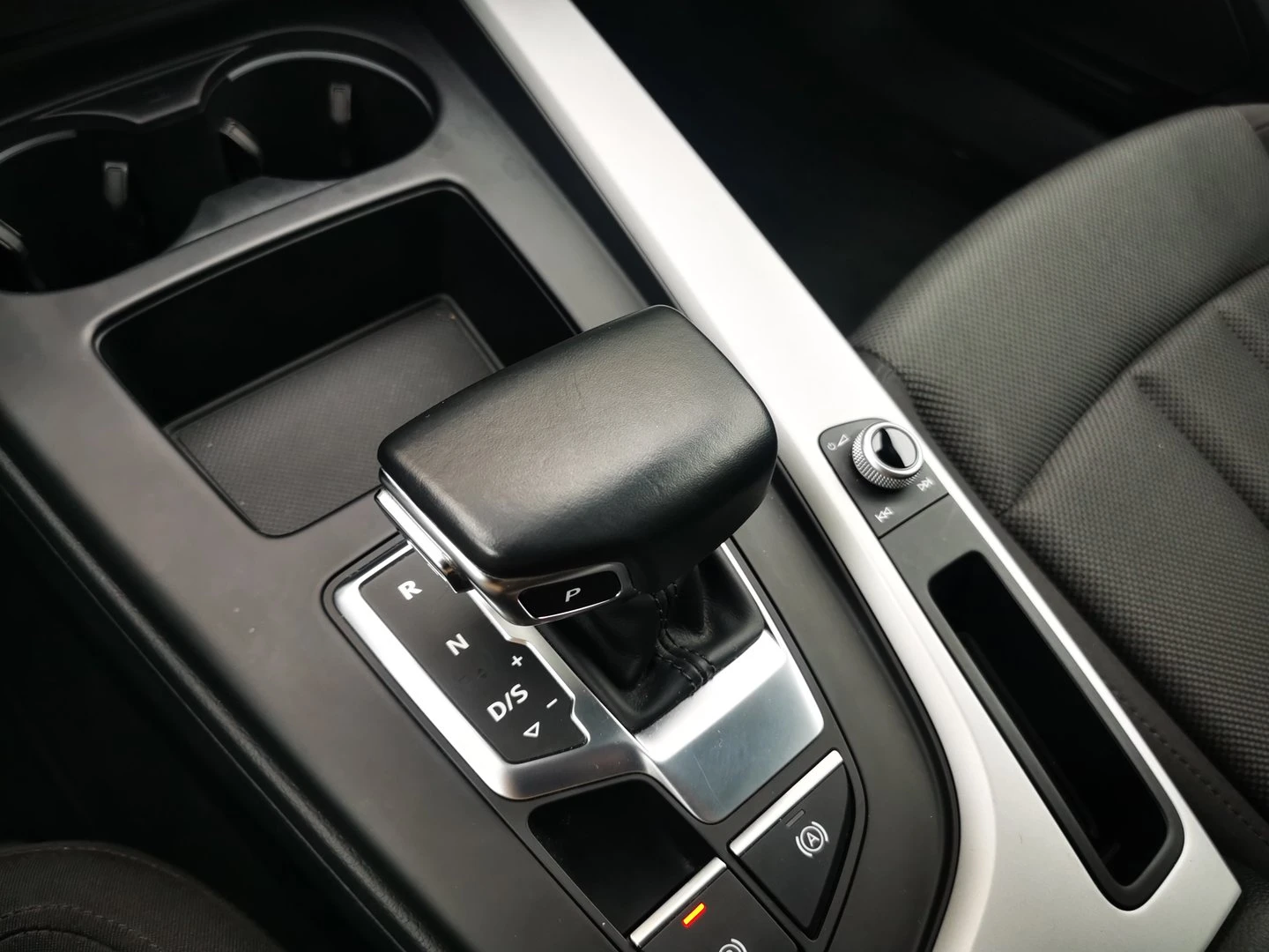 Audi A4 advanced 45 TFSI quattro | Mobile.bg � ����������� 10