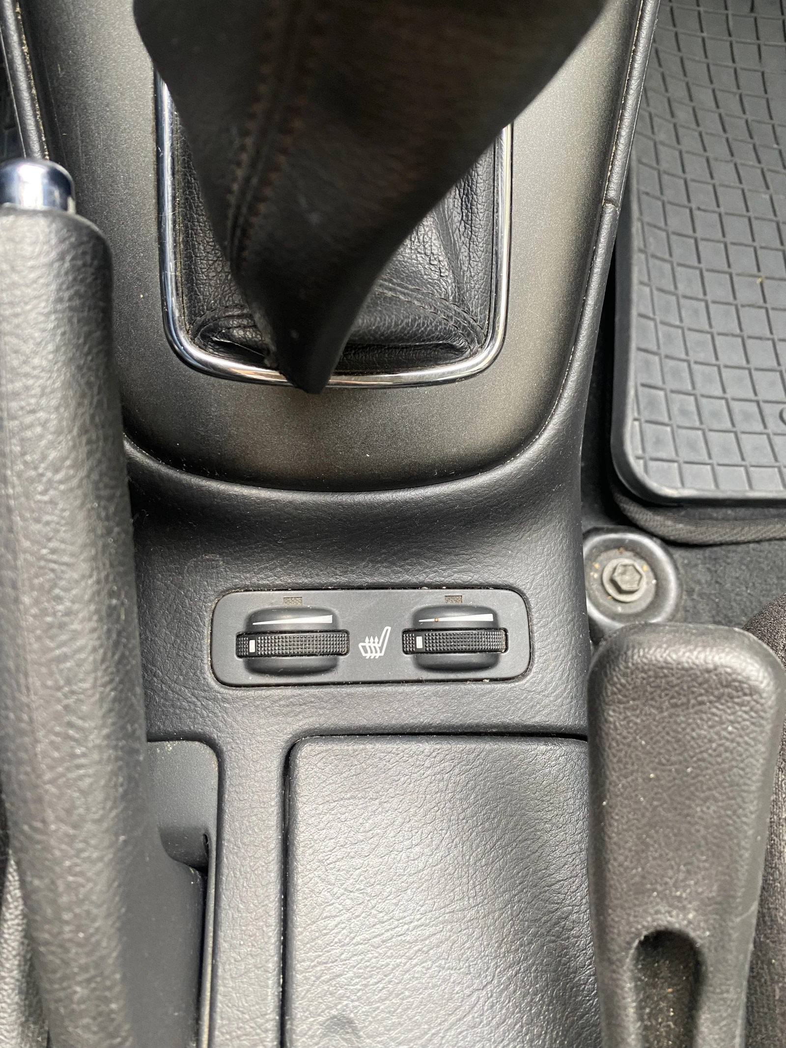 Toyota Avensis Toyota Avensis II 2.0 VVT-i (147 Hp) | Mobile.bg � ����������� 12