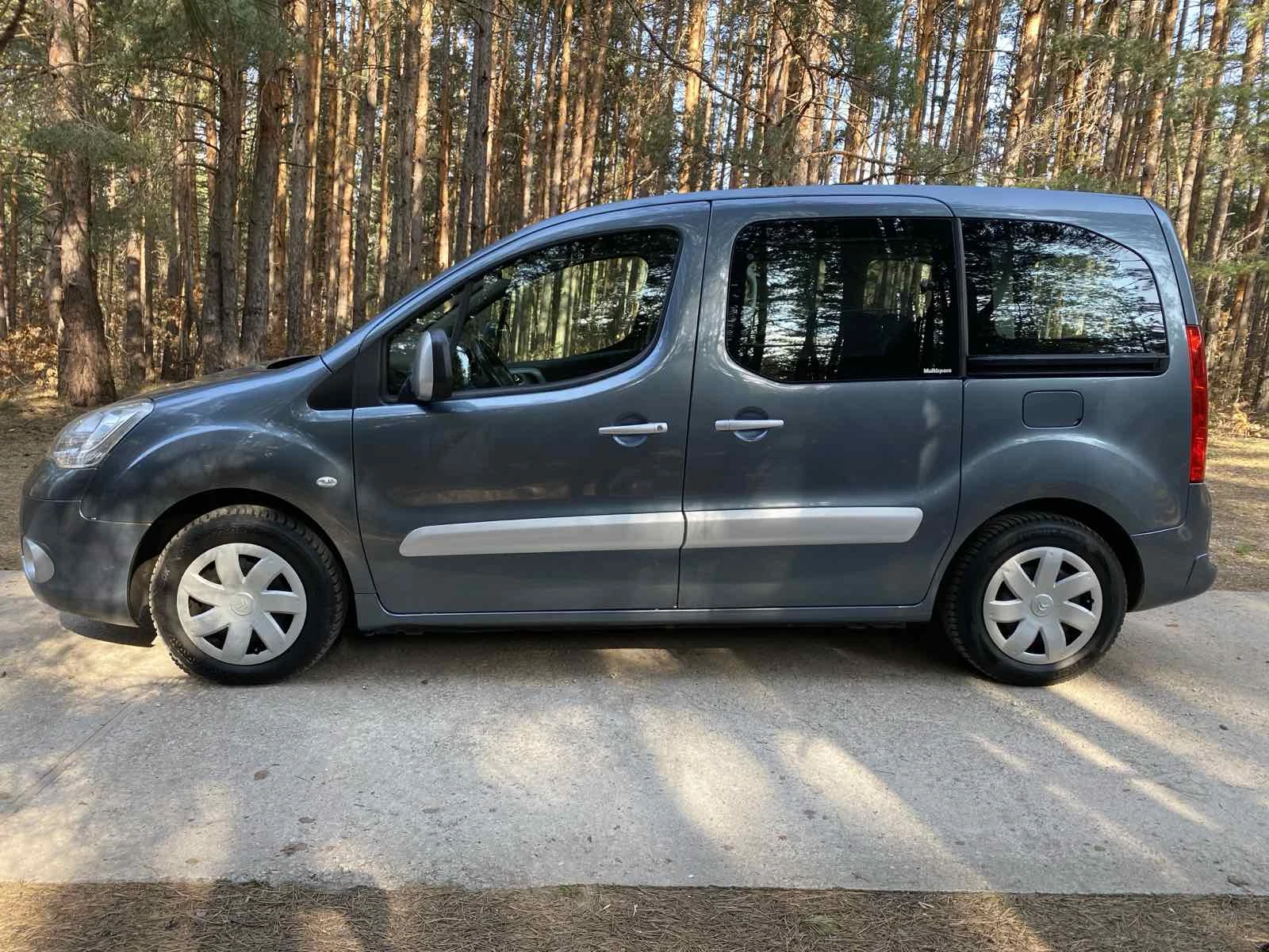 Citroen Berlingo Multispace 1.6HDI , снимка 5 - Автомобили и джипове - 53860167