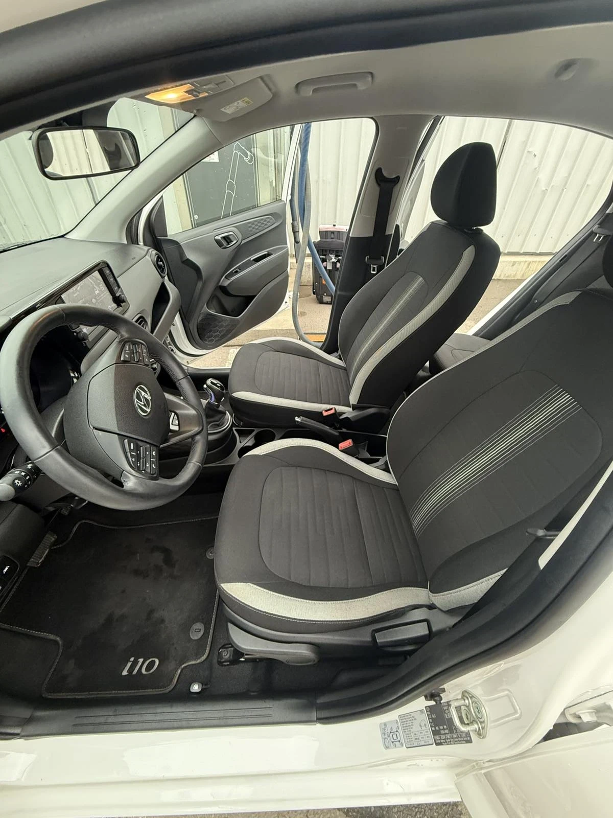 Hyundai I10 I10, снимка 7 - Автомобили и джипове - 53902893